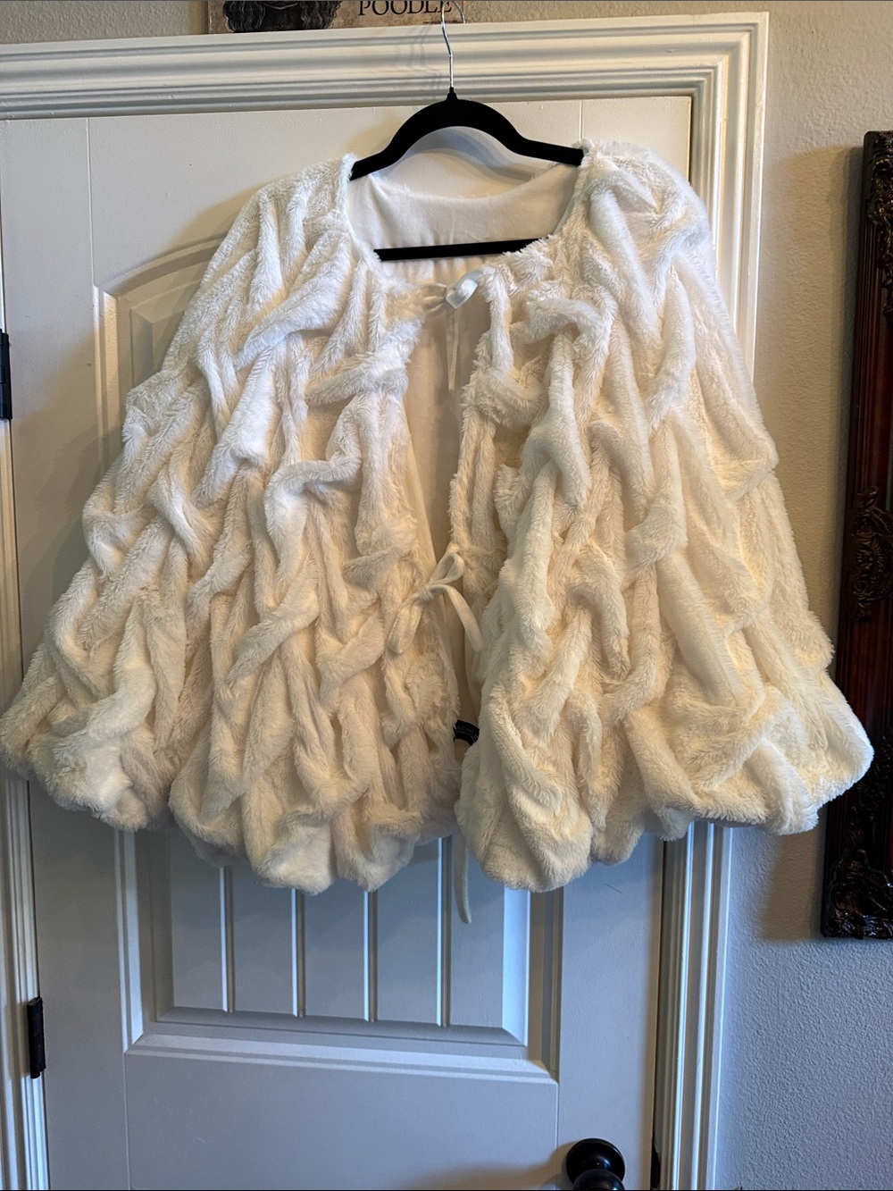 Rachel Zoe White Faux Fur Cape with Sculpted Texture